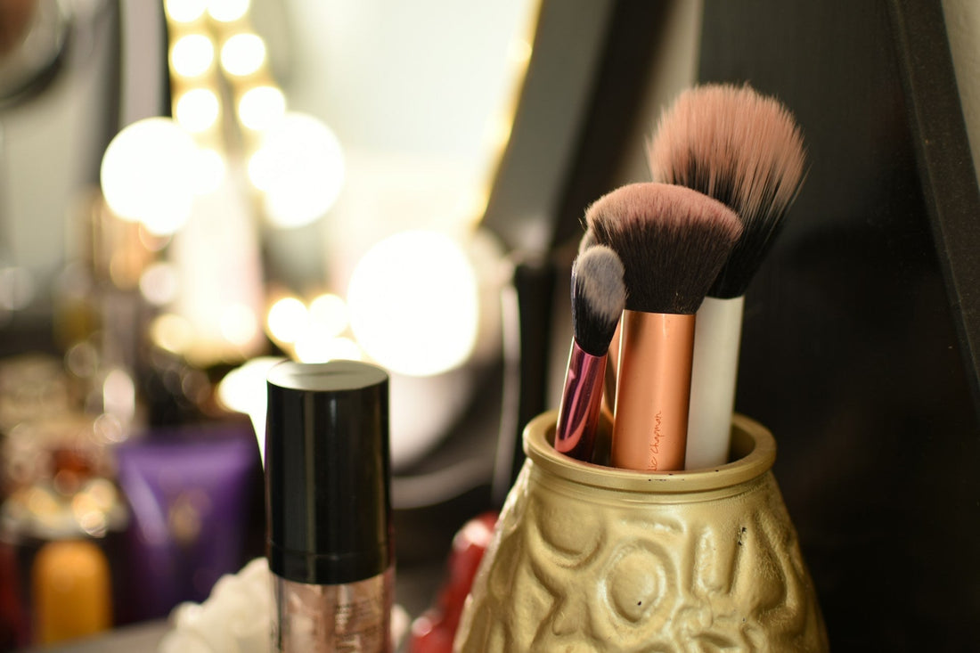 The Secret to Long-Lasting Makeup: Tips and Products That Work