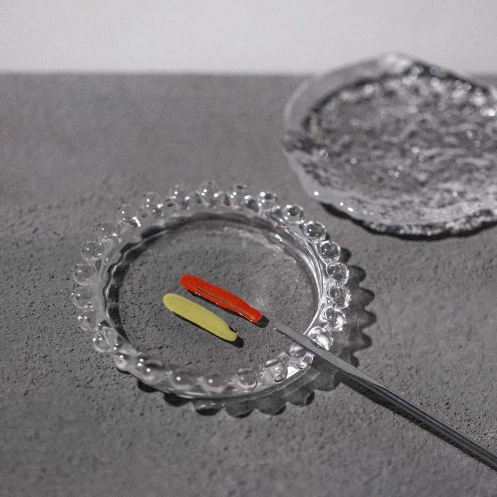Nail Art Palette Clear Glass Nail Art Color Mixing Plate Nail Art Display Board Cosmetic Mixing Tray Manicure Tool for Home and Salon Use, 1 Piece