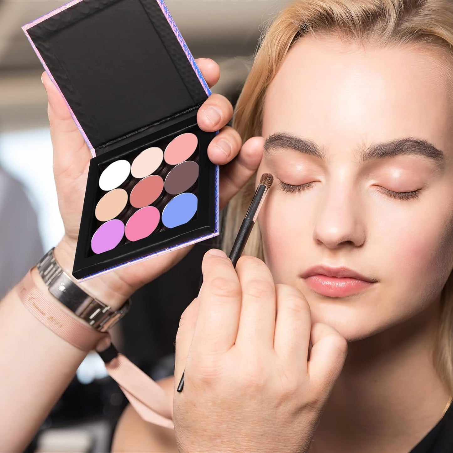 Beaupretty Empty Magnetic Palette Makeup Eyeshadow Palette with Round Metal Pans and Depotting Spatula Set for Eyeshadow Lipstick