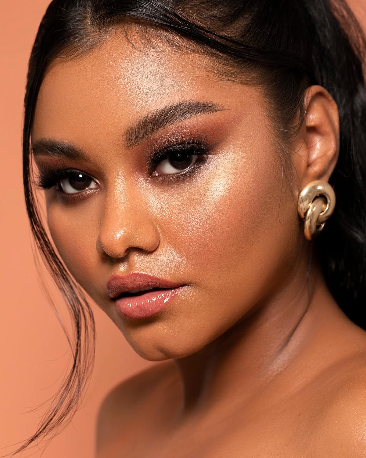 Sigma Beauty GlowKissed Highlight Palette | Highlighted Warm Tones | Glow Vibes, Mirror Included